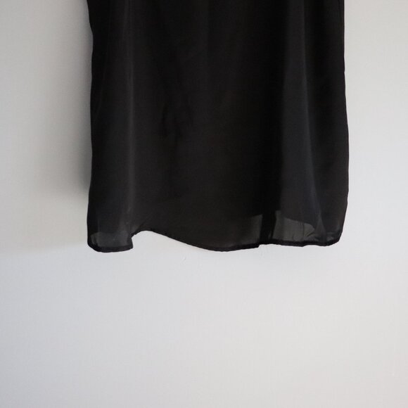 Sleeveless M/L Black Mini Satin Layering Casual Simple Minimalist Slip DressMe - Picture 7 of 8